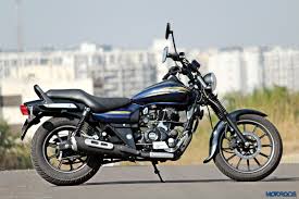 Bajaj Avenger 150 Street